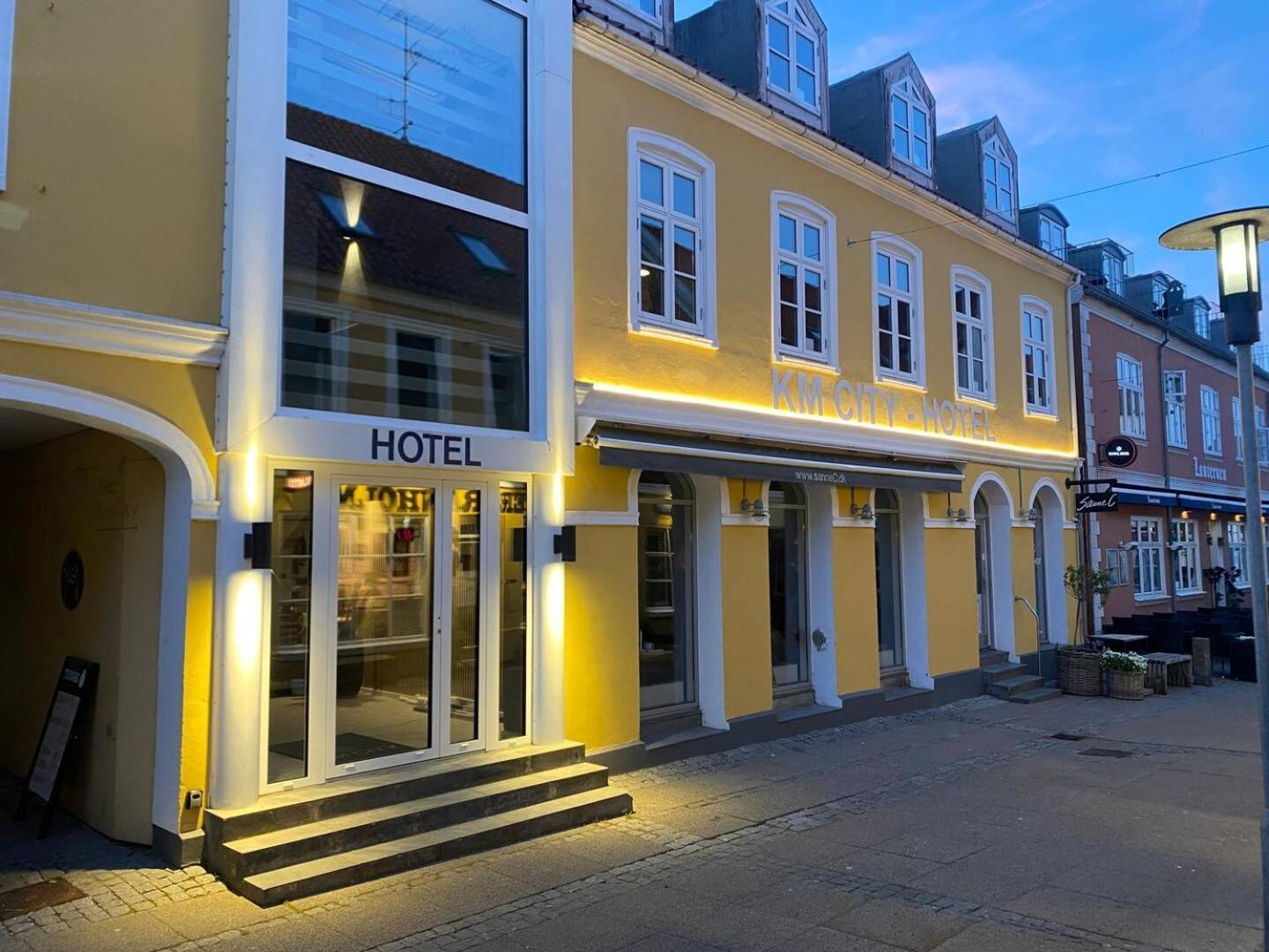 Blue Double Room 6 On Pedestrian Street Saeby المظهر الخارجي الصورة
